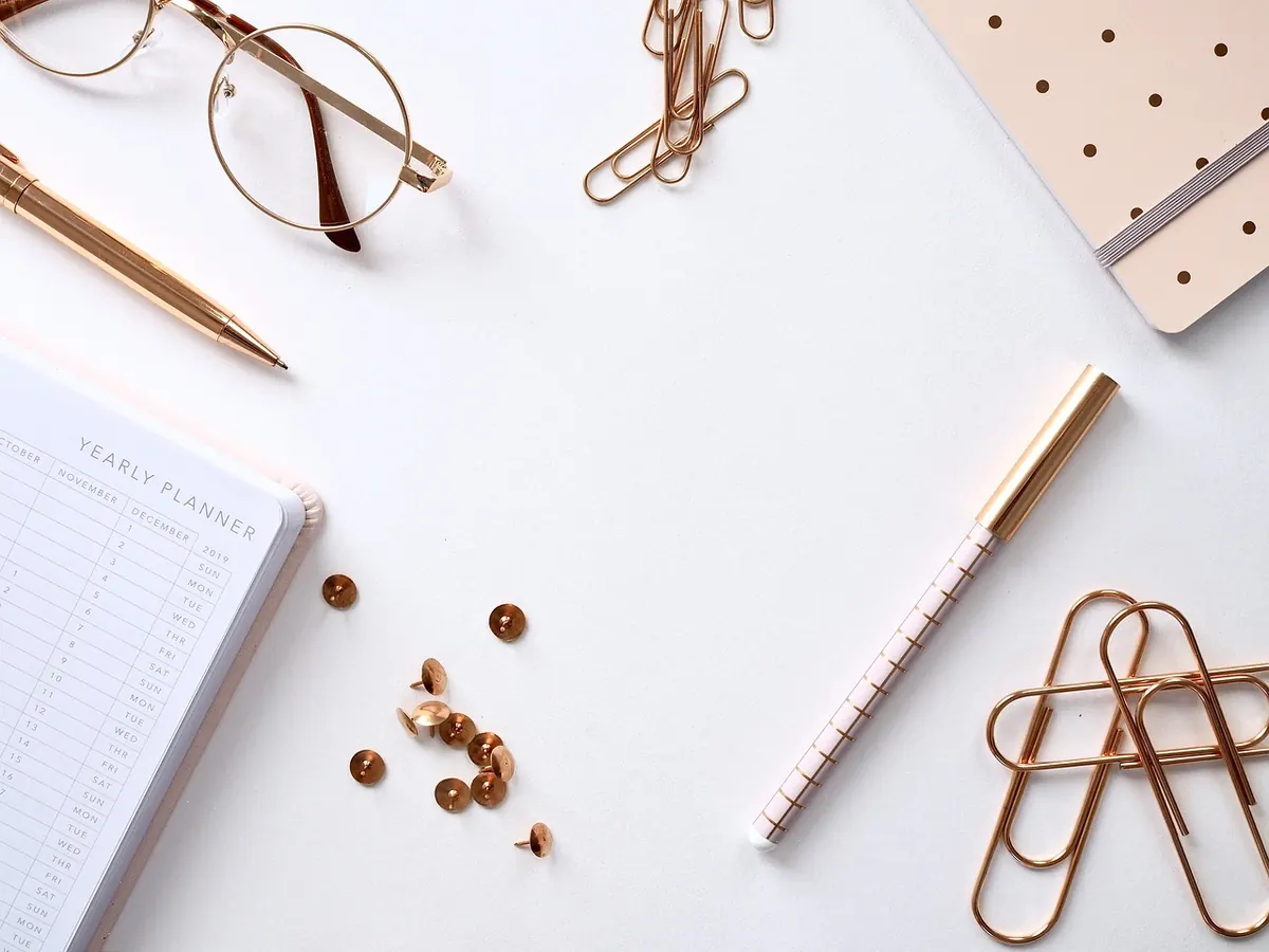 What Makes a Literary Essay? An Explainer for New Writers